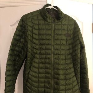 Men’s North Face Thermoball jacket
